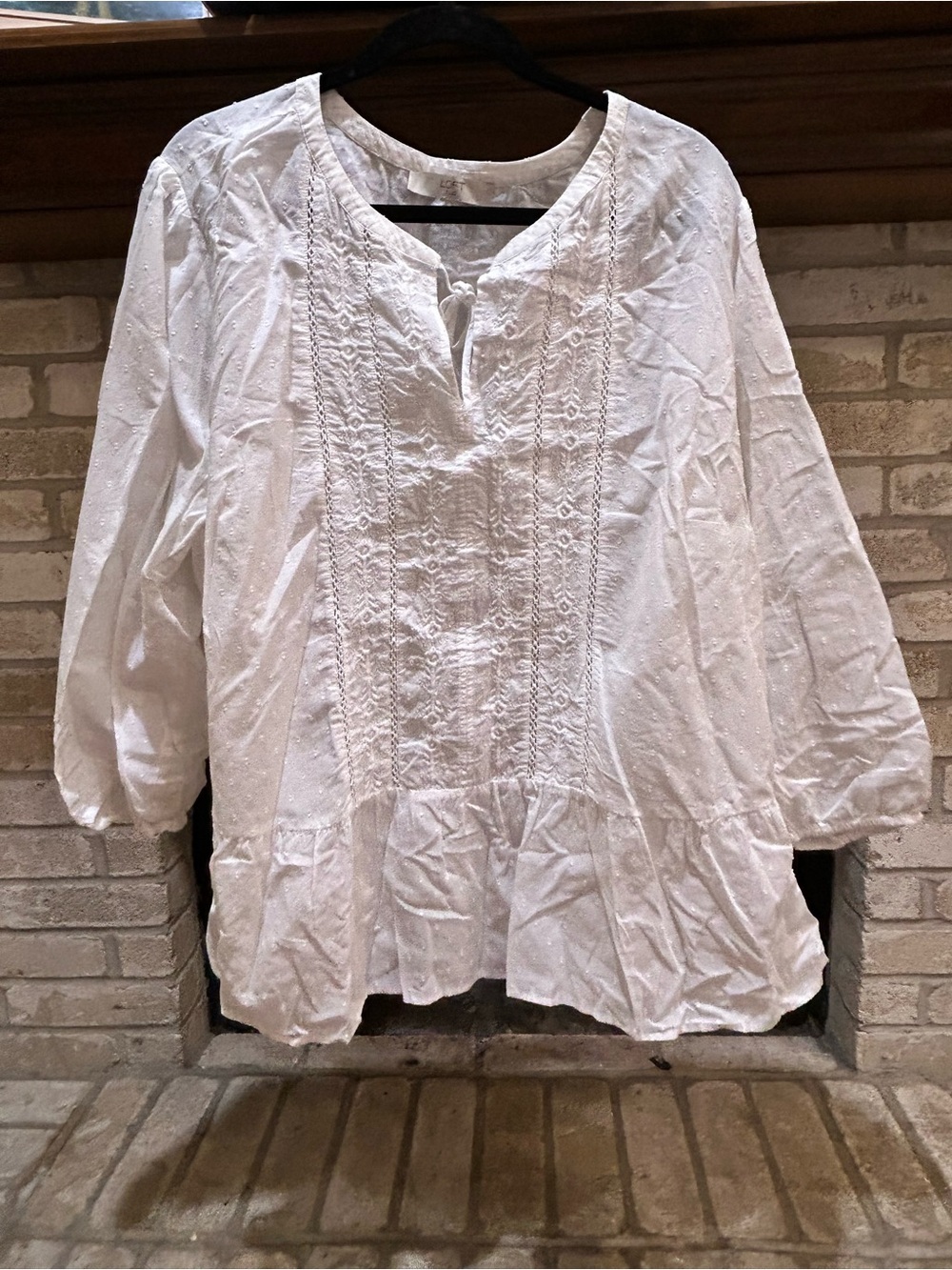 LOFT Plus White Eyelet Tie-Neck Blouse EUC